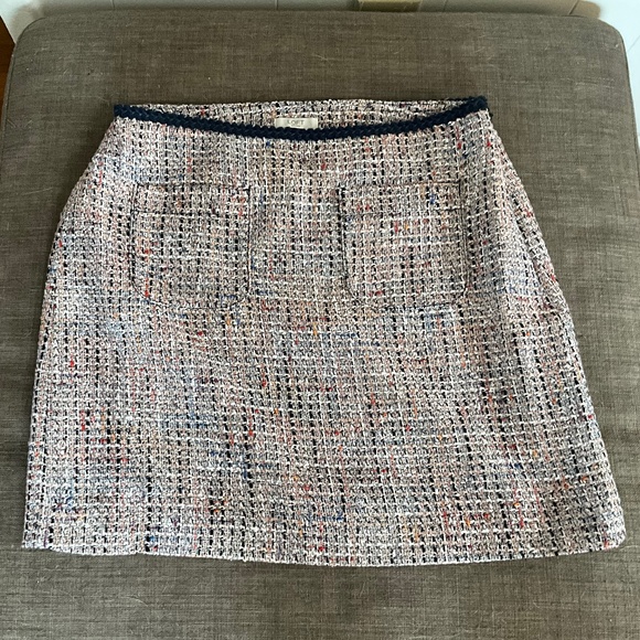 Ann Taylor Loft - Picture 2 of 2